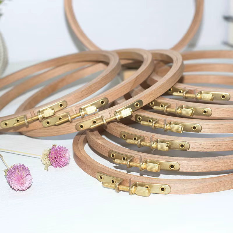 StitchHoops Classic – Verstellbare Stickrahmen aus Buchenholz für Stickprojekte